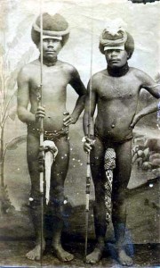 360px-Two_Kanak_(Canaque)_warriors_posing_with_penis_gourds_and_spears,_New_Caledonia
