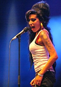 230px-Amy_Winehouse_f4962007_crop