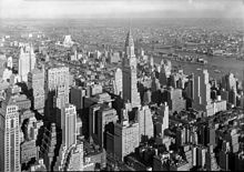 220px-Chrysler_Building_Midtown_Manhattan_New_York_City_1932