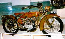 220px-Harley-Davidson_1000_cc_HT_1923