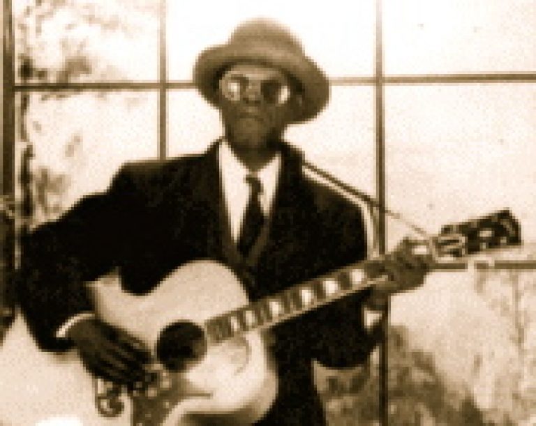 Reverend Gary Davis PureHistory