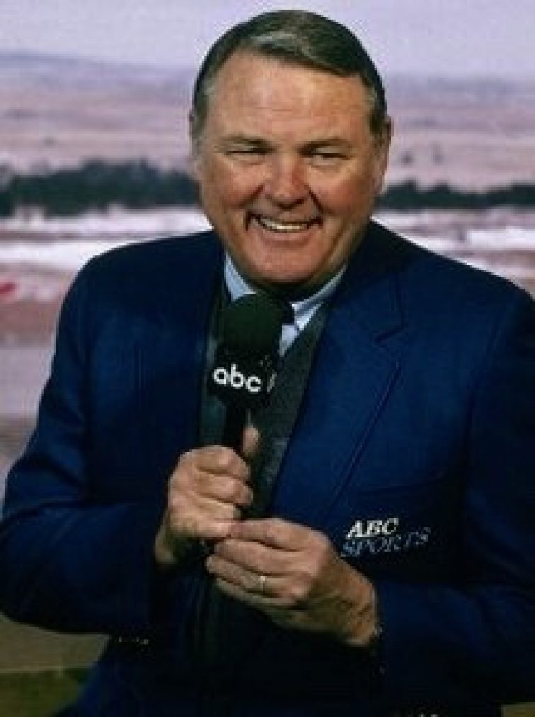 Keith Jackson, legendary voice of college football, dead at 89