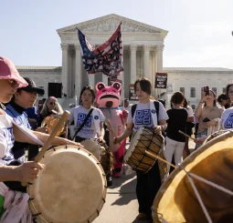 Justices Seen Skeptical of Birthright Citizenship Limits by Daniel Bush, BBC