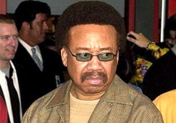 Maurice White dead at 74
