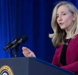 Democrat Abigail Spanberger wins Virginia Governor’s race by Adam Edelman